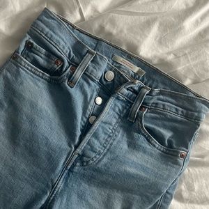 Levi’s Wedgie Jeans